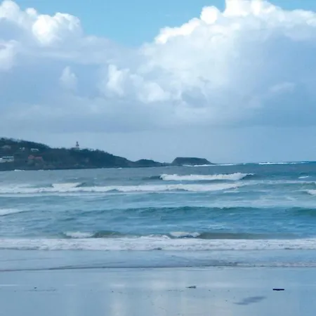 בית נופש 3 Bedroom Lovely In